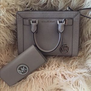 🗝 Michael Kors🗝